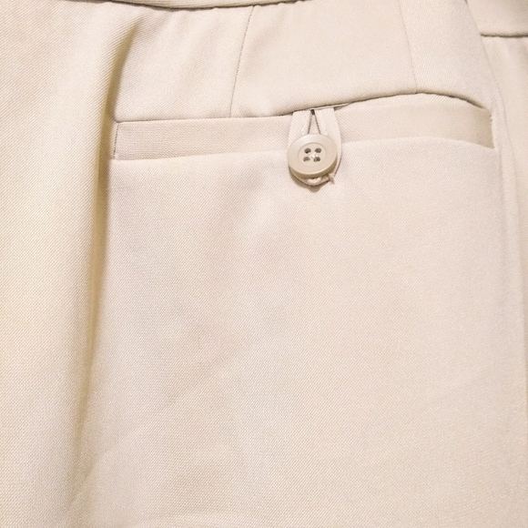 ✨ HOST PICK ✨ Versatile, High Quality Pant - Picture 9 of 16